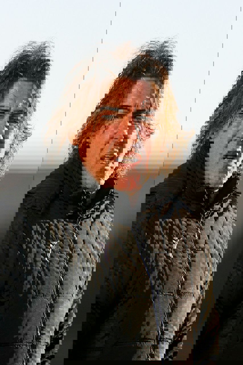 1803609