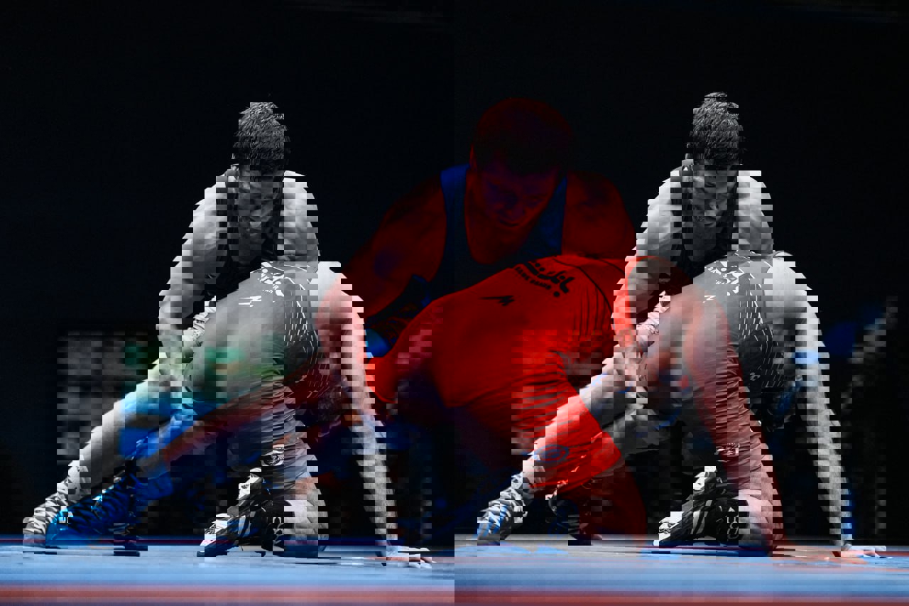 1803669