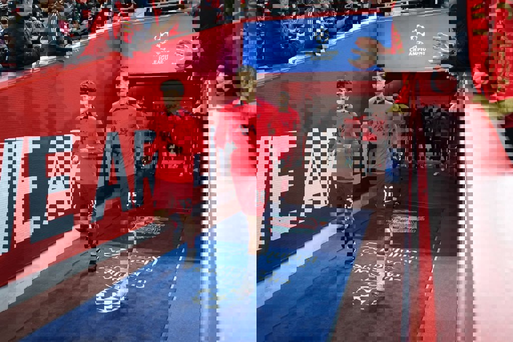 1804394