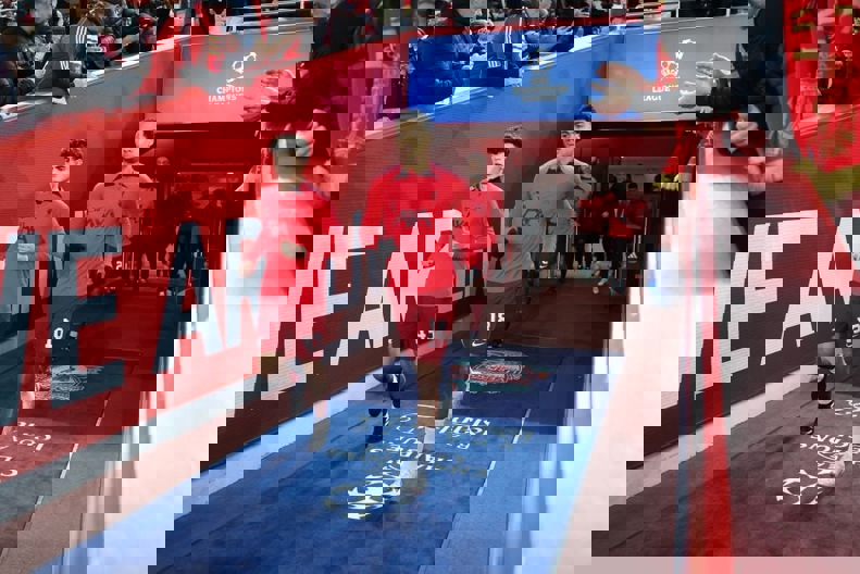 1804394