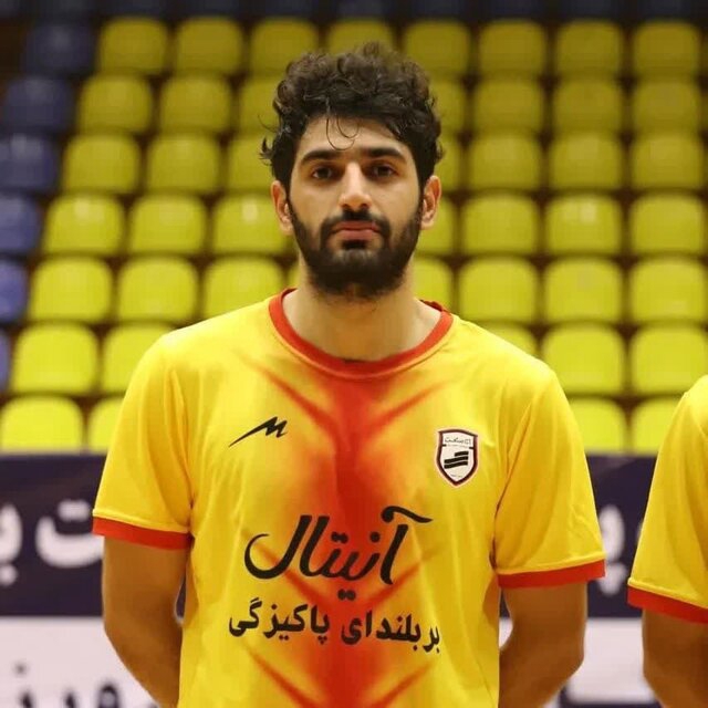ستاره گلزن فوتسال قم آماده سفر به شرق آسیا