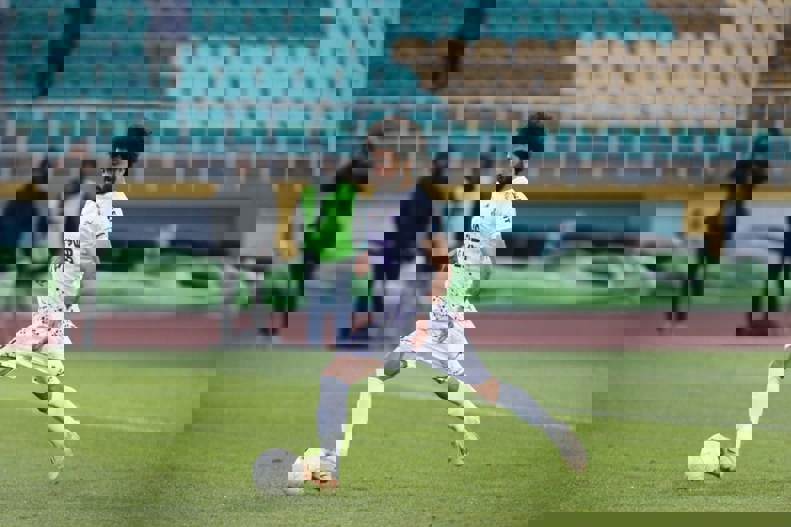 1804186