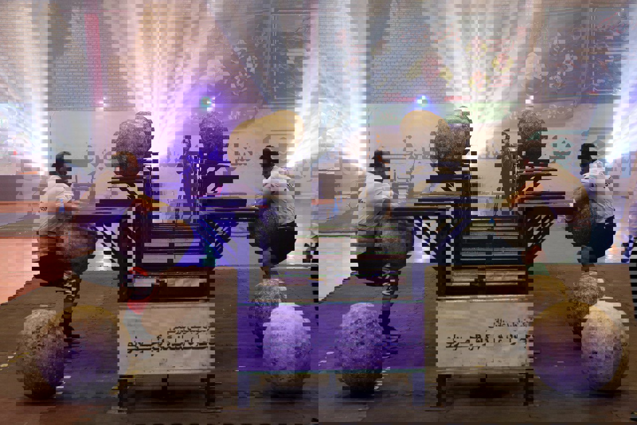1804137