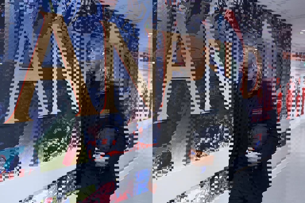 1804377