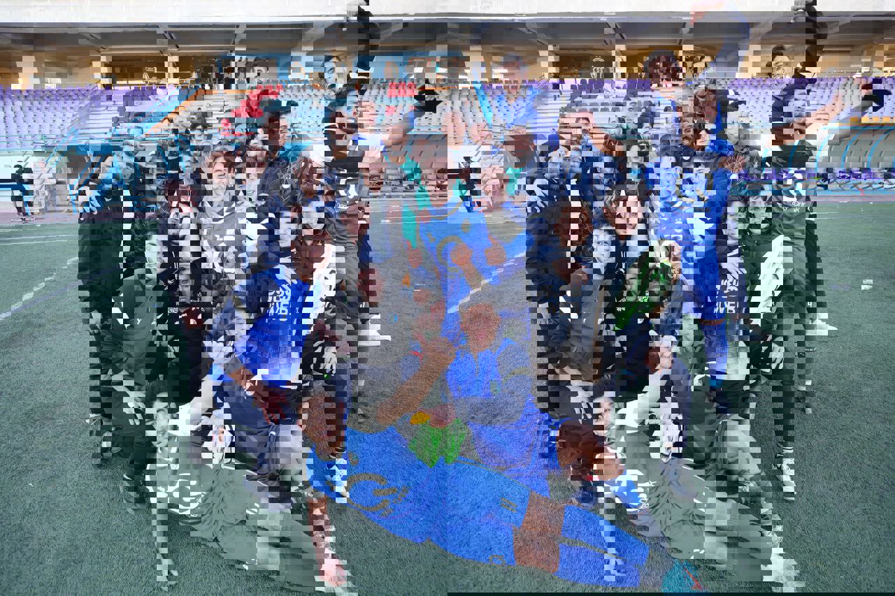 1804704