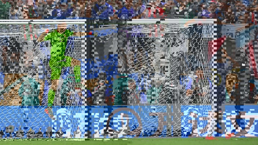 1804742