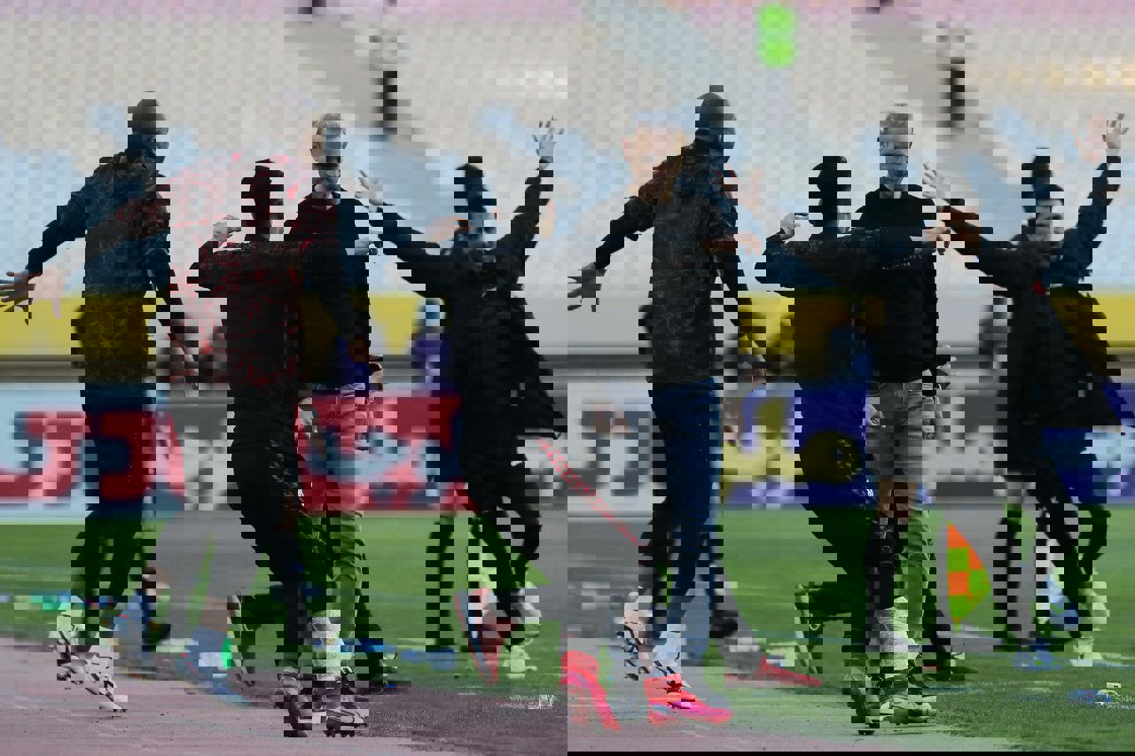 1804830