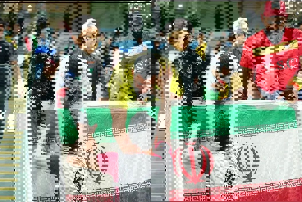 1805162