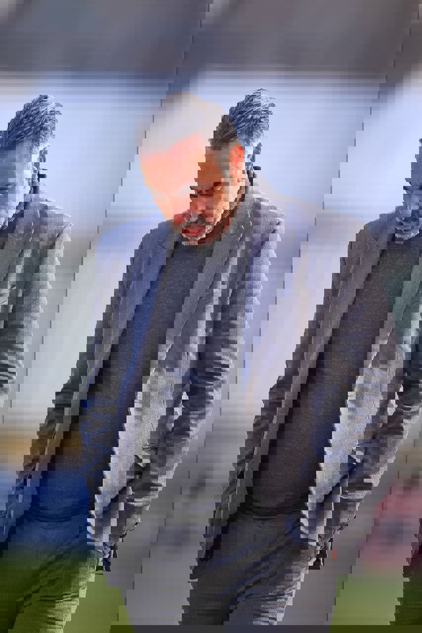 1805667