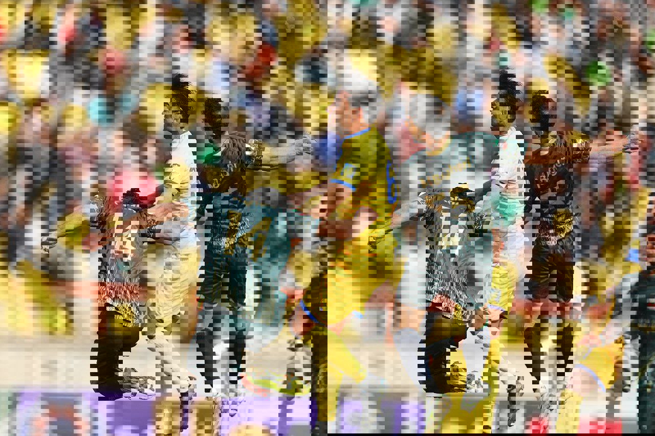 1805670