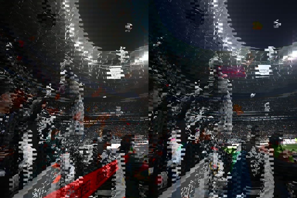 1806182
