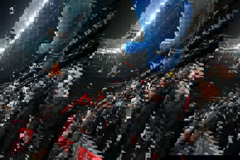 1806181