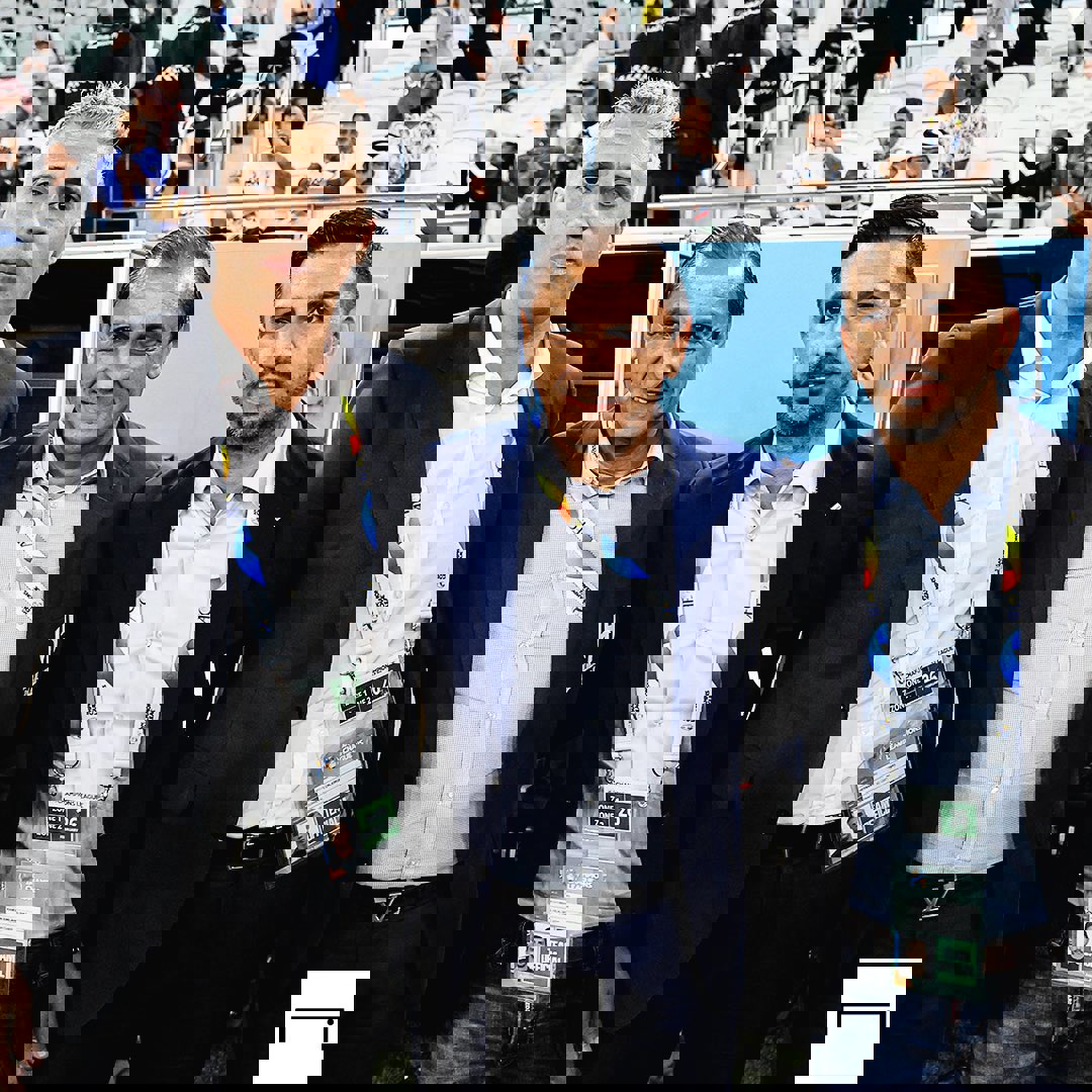 1806199