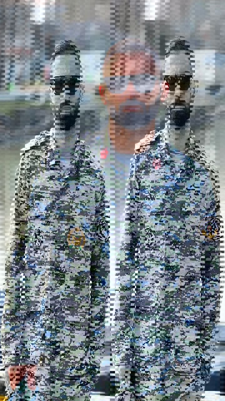 1806128