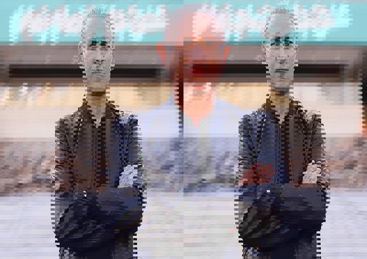 1806486