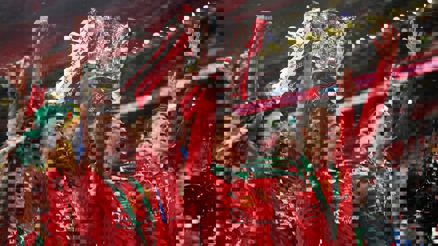 1806523