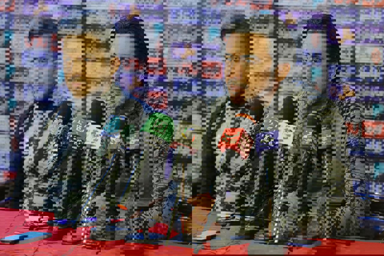 1806580