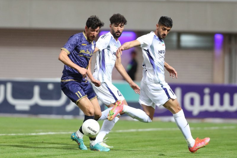 نظیر این گل را در فوتبال ایران کمتر تماشا کردهاید!