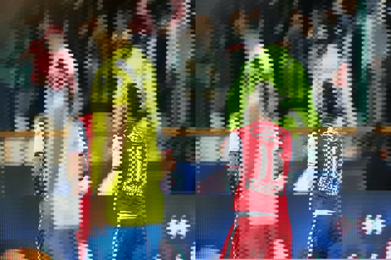 1806583