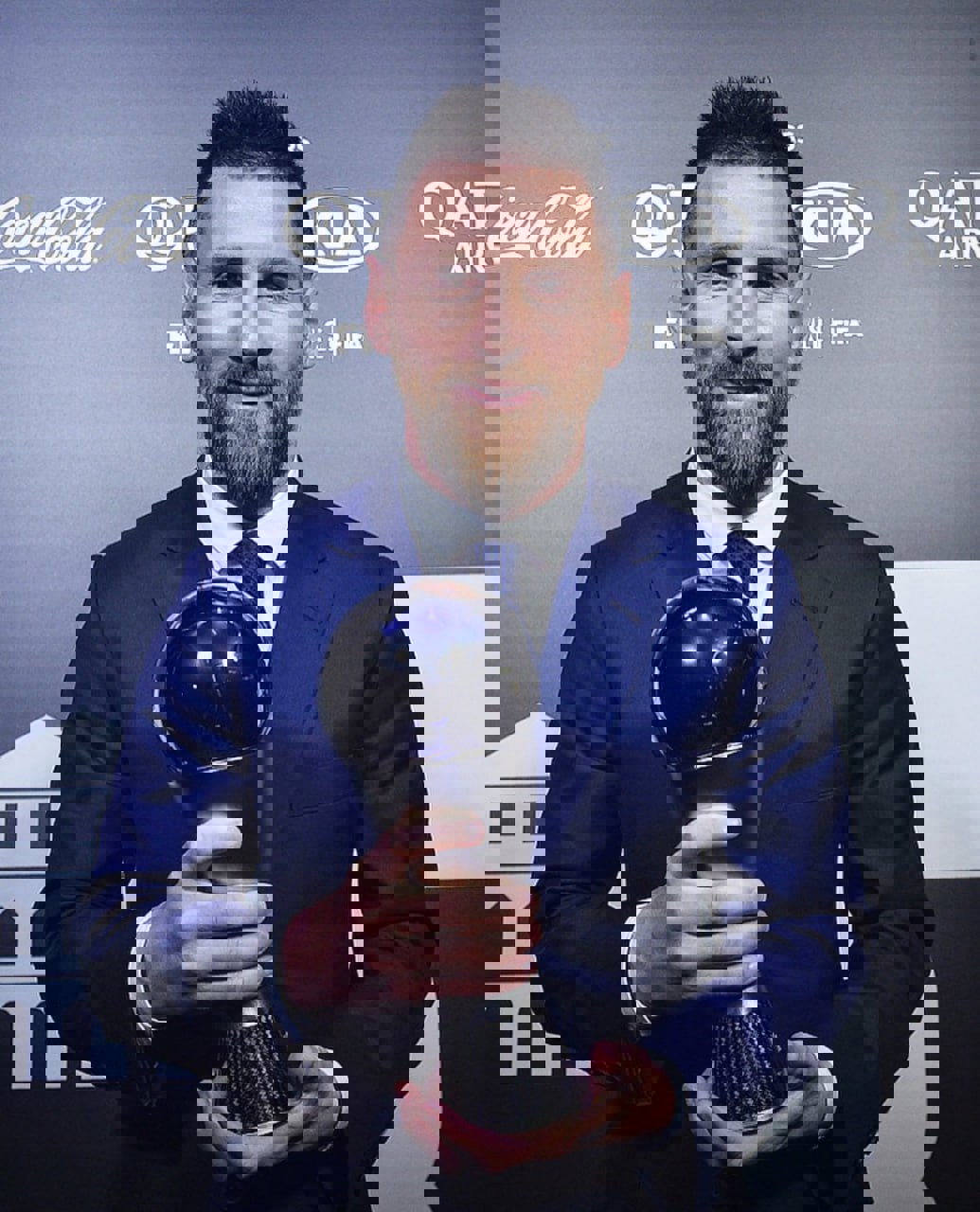 1806718