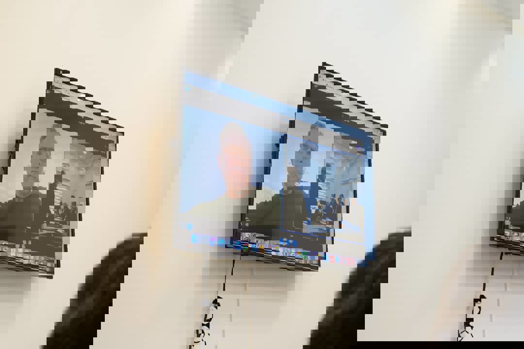 1806769