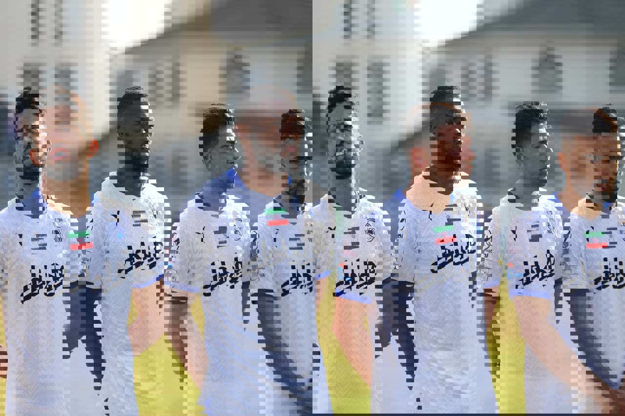 1806894