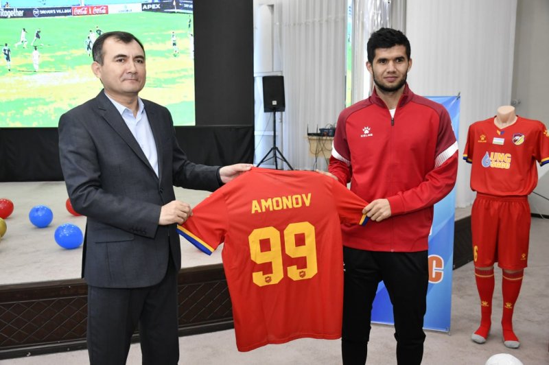 بازیکن سابق استقلال رسما به ازبکستان برگشت