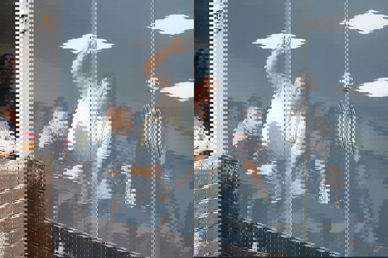 1807564
