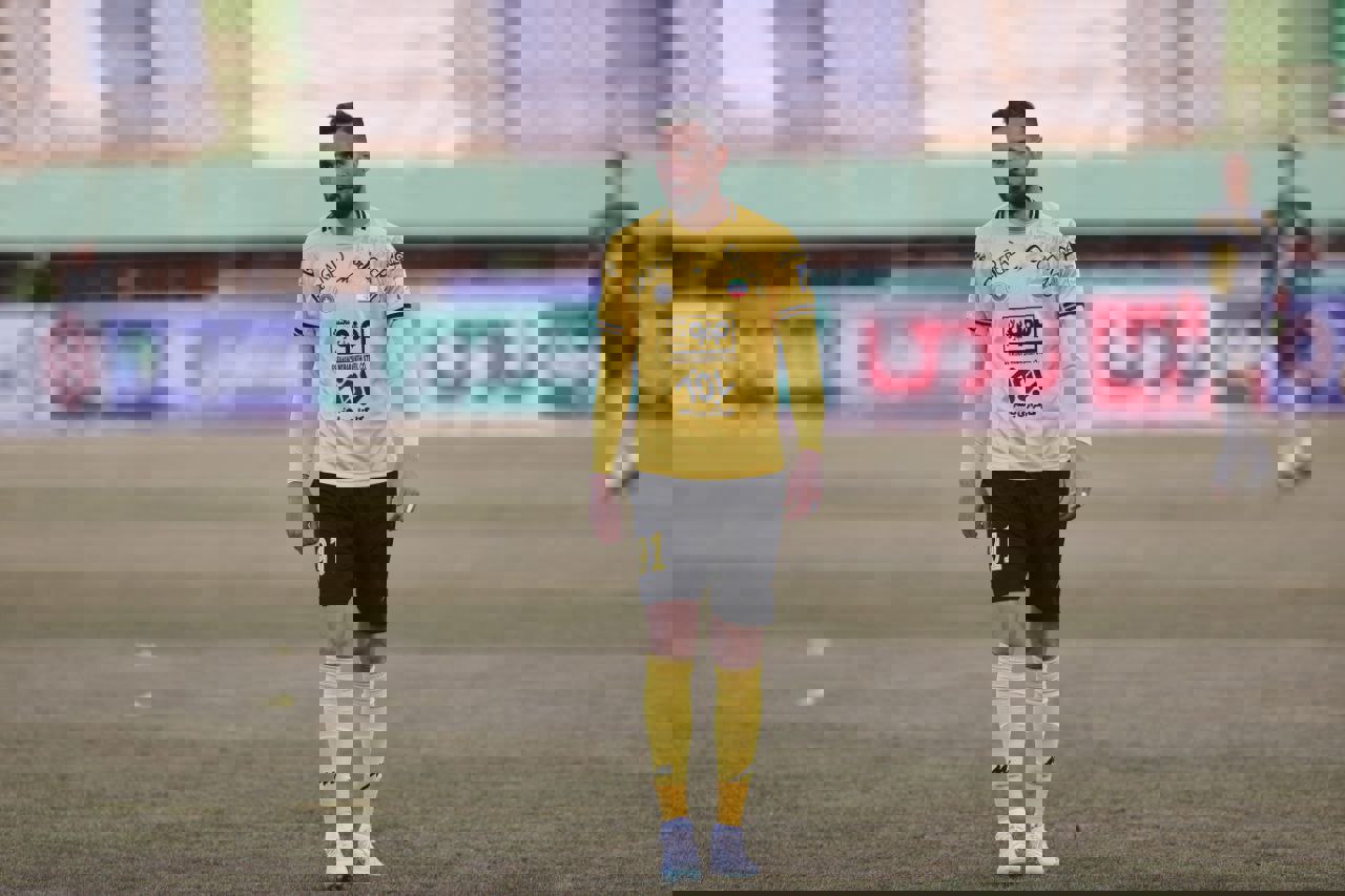 1807584