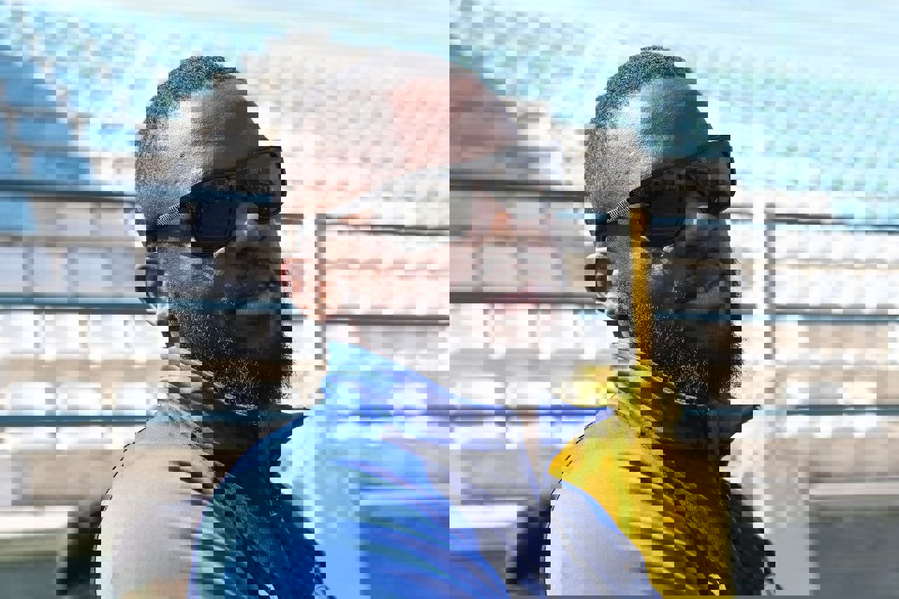 1807869