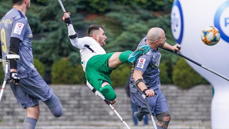 برنده جایزه پوشکاش: می‌خواهم الگوی همه باشم! 2