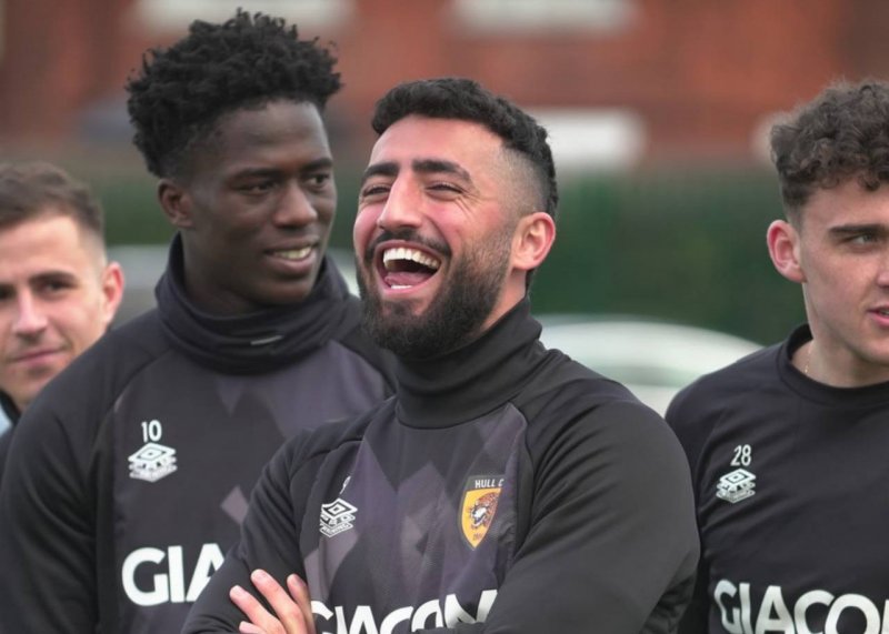 لبخند دوباره اللهیار پس از ۲ ماه (عکس)