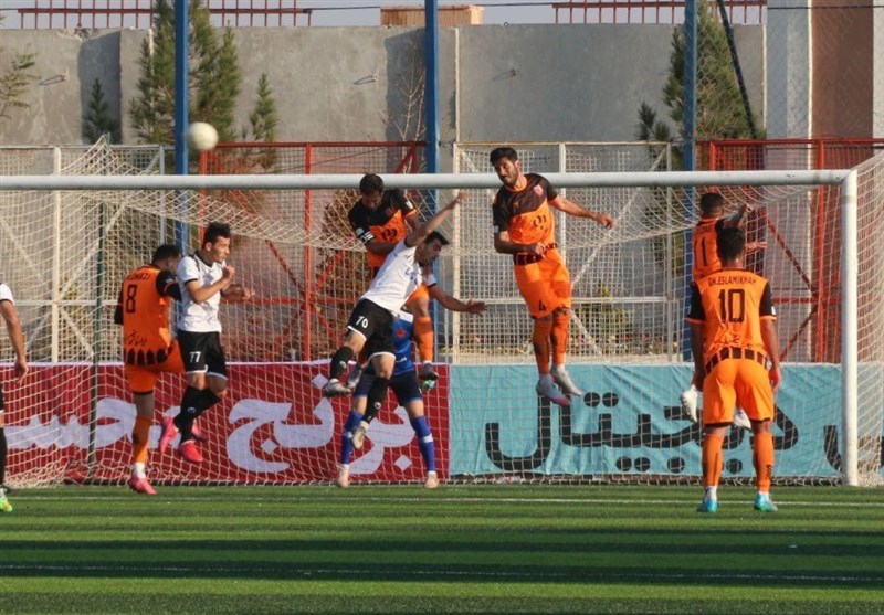 فقط برد به درد می‌خورد،/ گزارش زنده: مس رفسنجان 0- نفت مسجد سلیمان 0