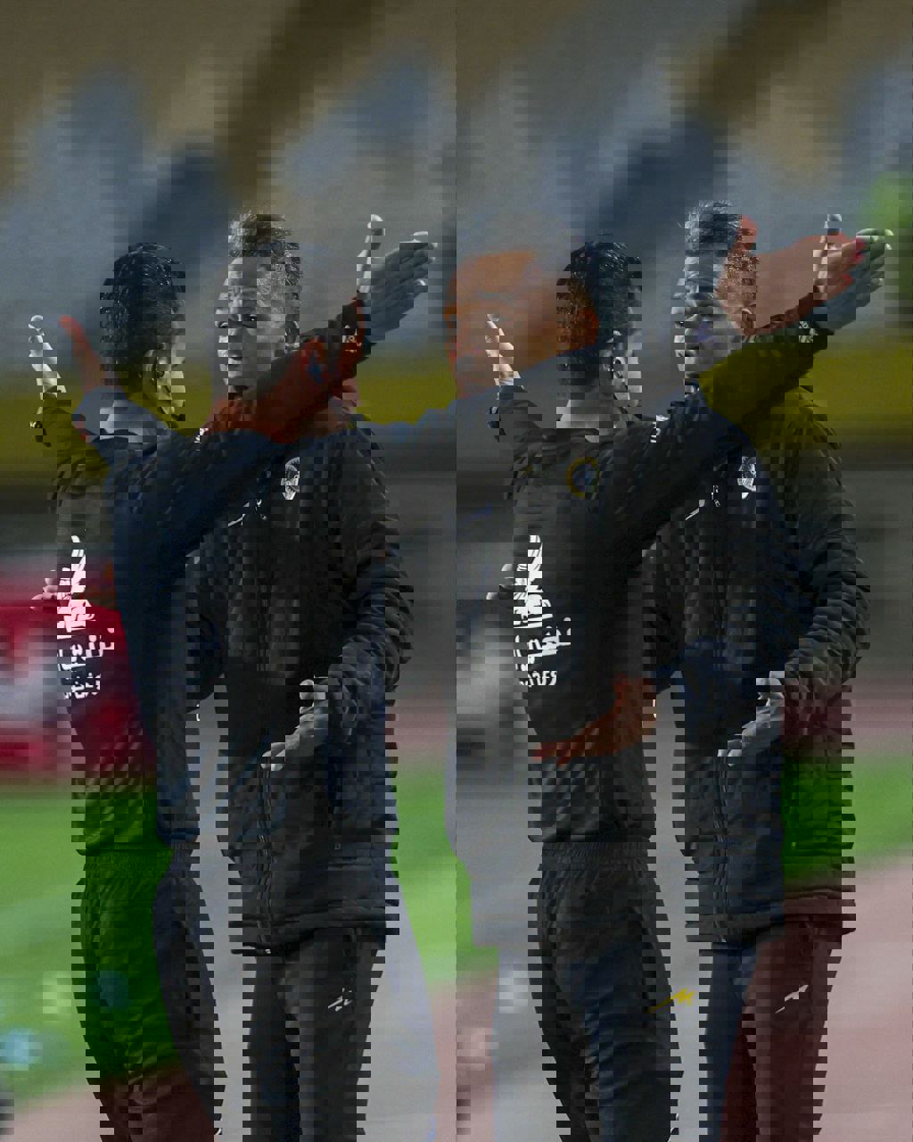 1828925