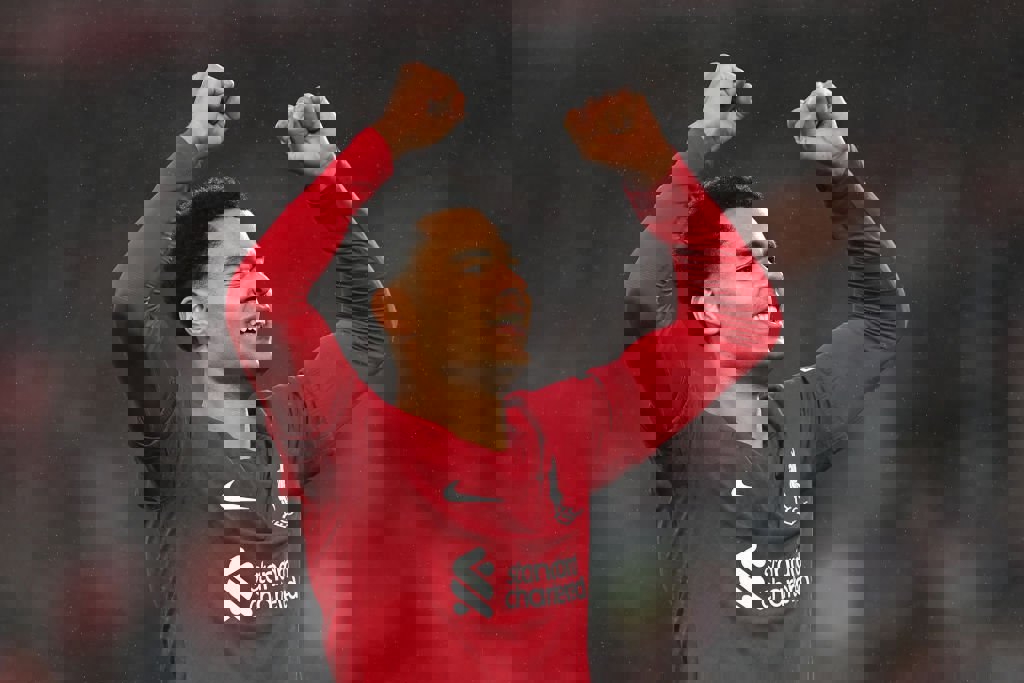 1829063