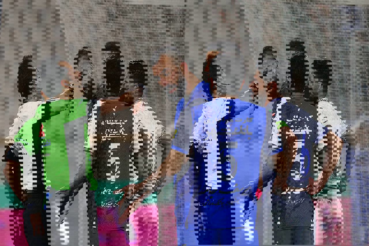 1829301