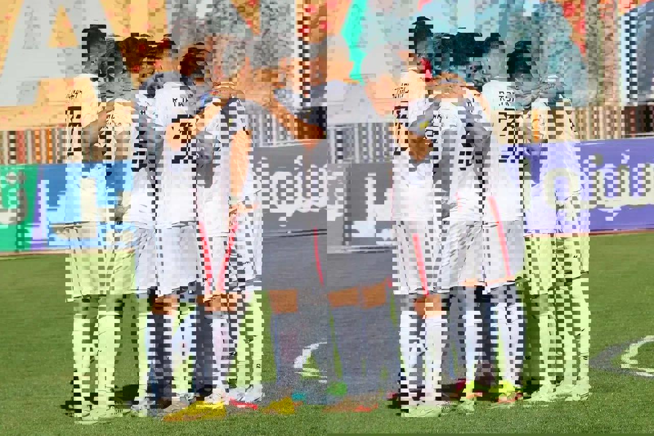 1829476