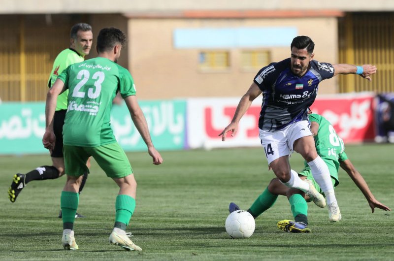 باقری: حسینی محروم نبود، ذوب را میبردیم
