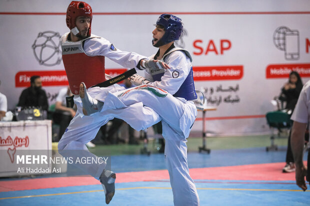 اعزام قطعی۱۱تکواندوکار به چین