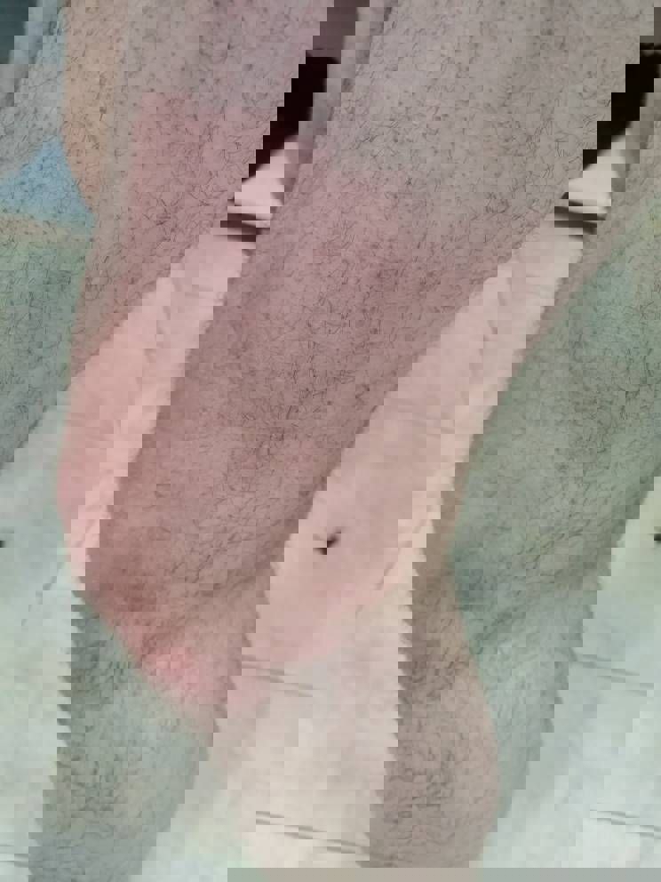1829605
