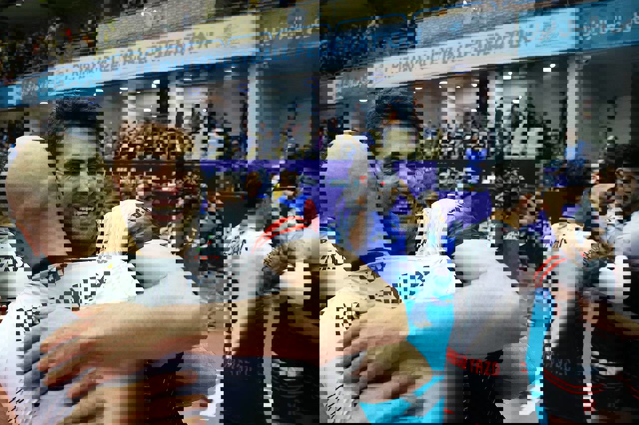 1829770