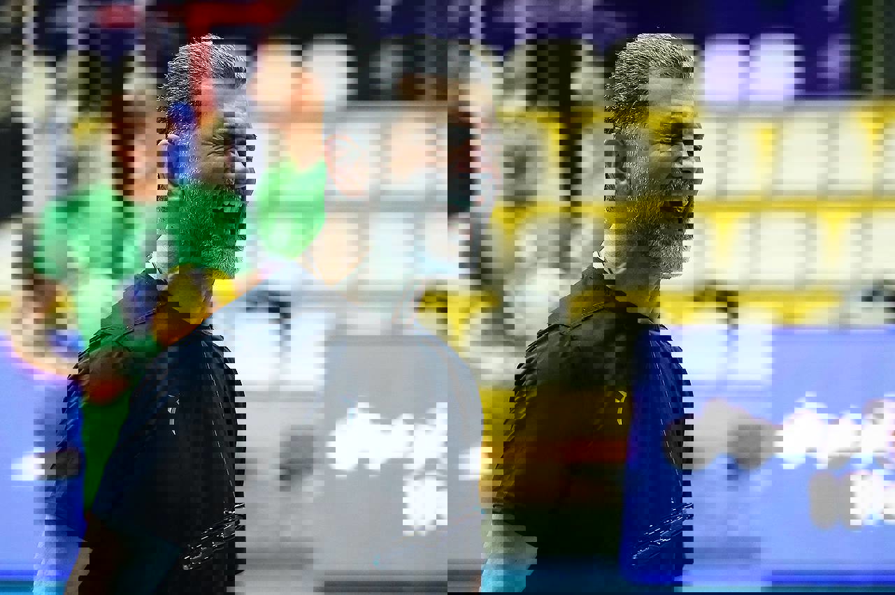 1829746