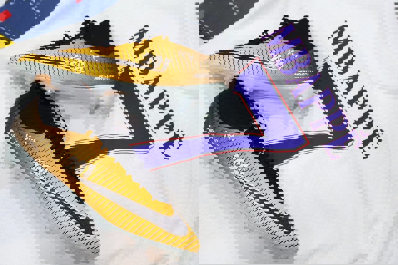 1830117