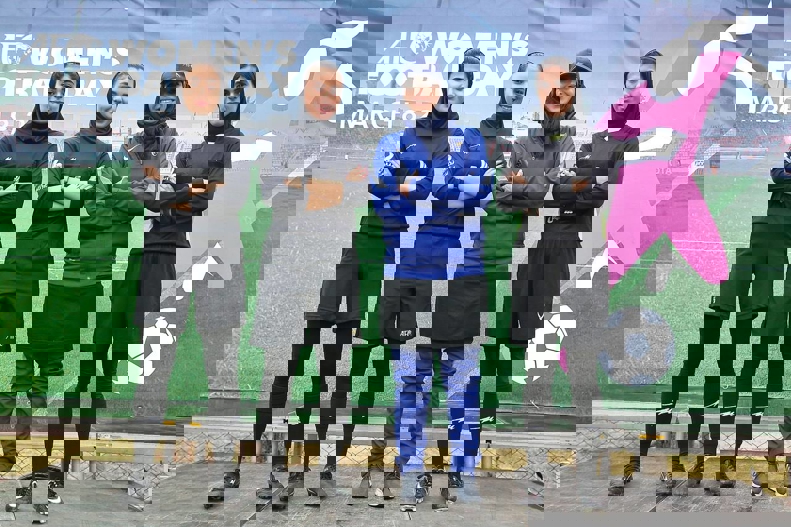 1829889
