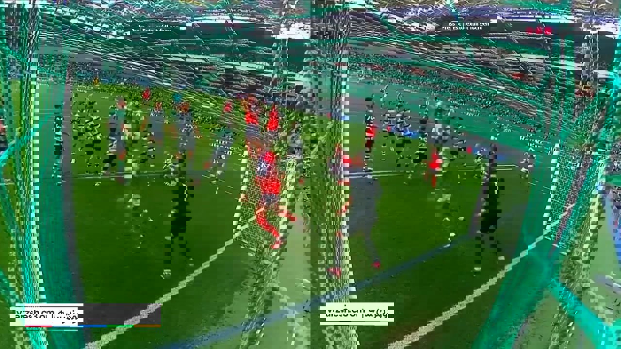 1830470