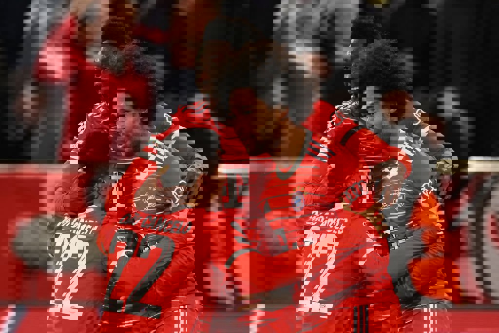 1830183