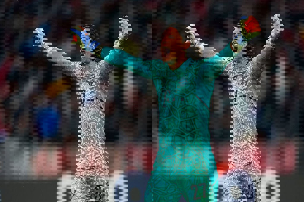 1830166