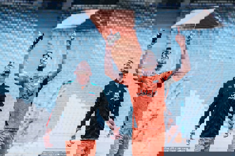 1830297