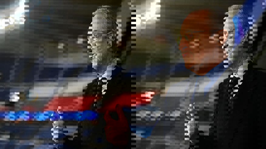 1830432