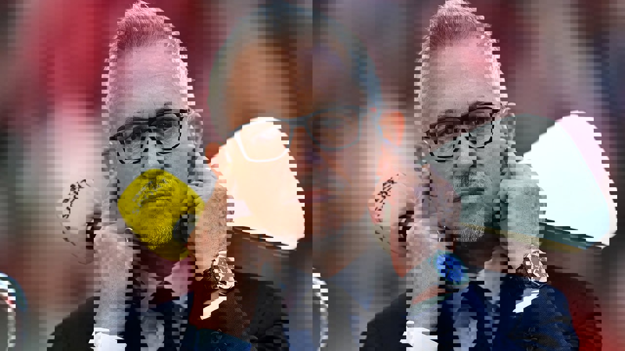1831333